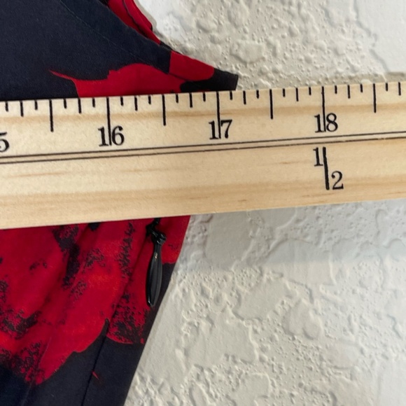 Moda International NWT Floral 100% Silk Wrap Dress Size 10 Black & Red Witchy - Picture 14 of 16